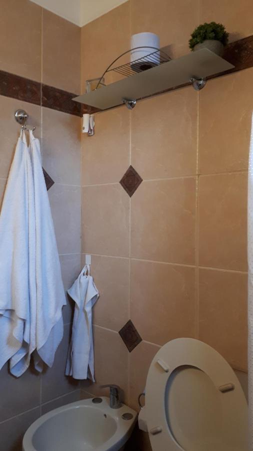 Comoda Casa Con Inmejorable Ubicacion Y Servicios Villa Fray Bentos Luaran gambar